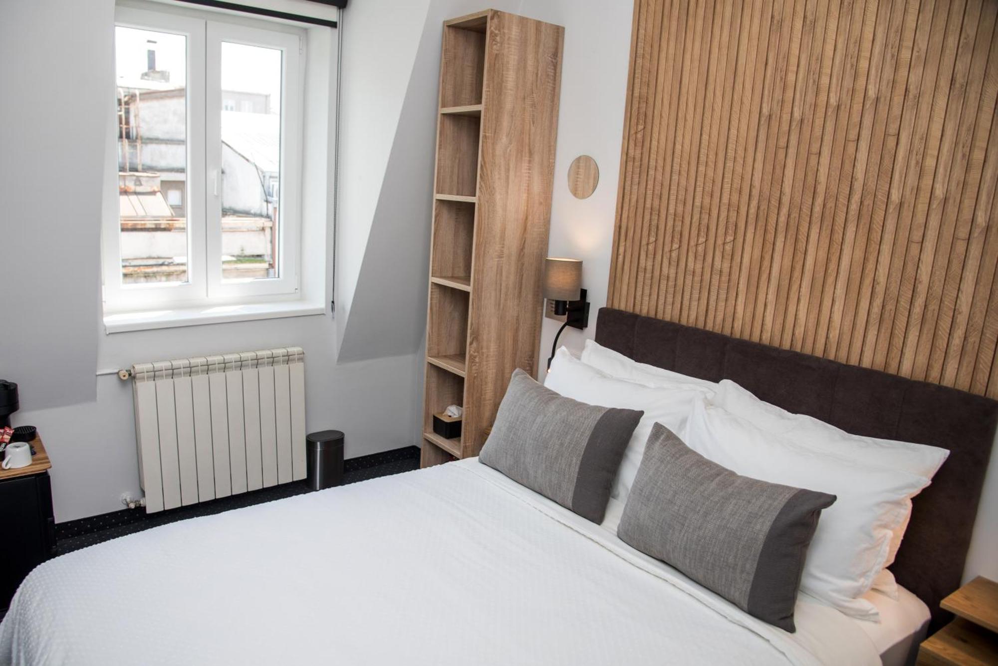 Republic Square Luxury Suites Belgrád Kültér fotó