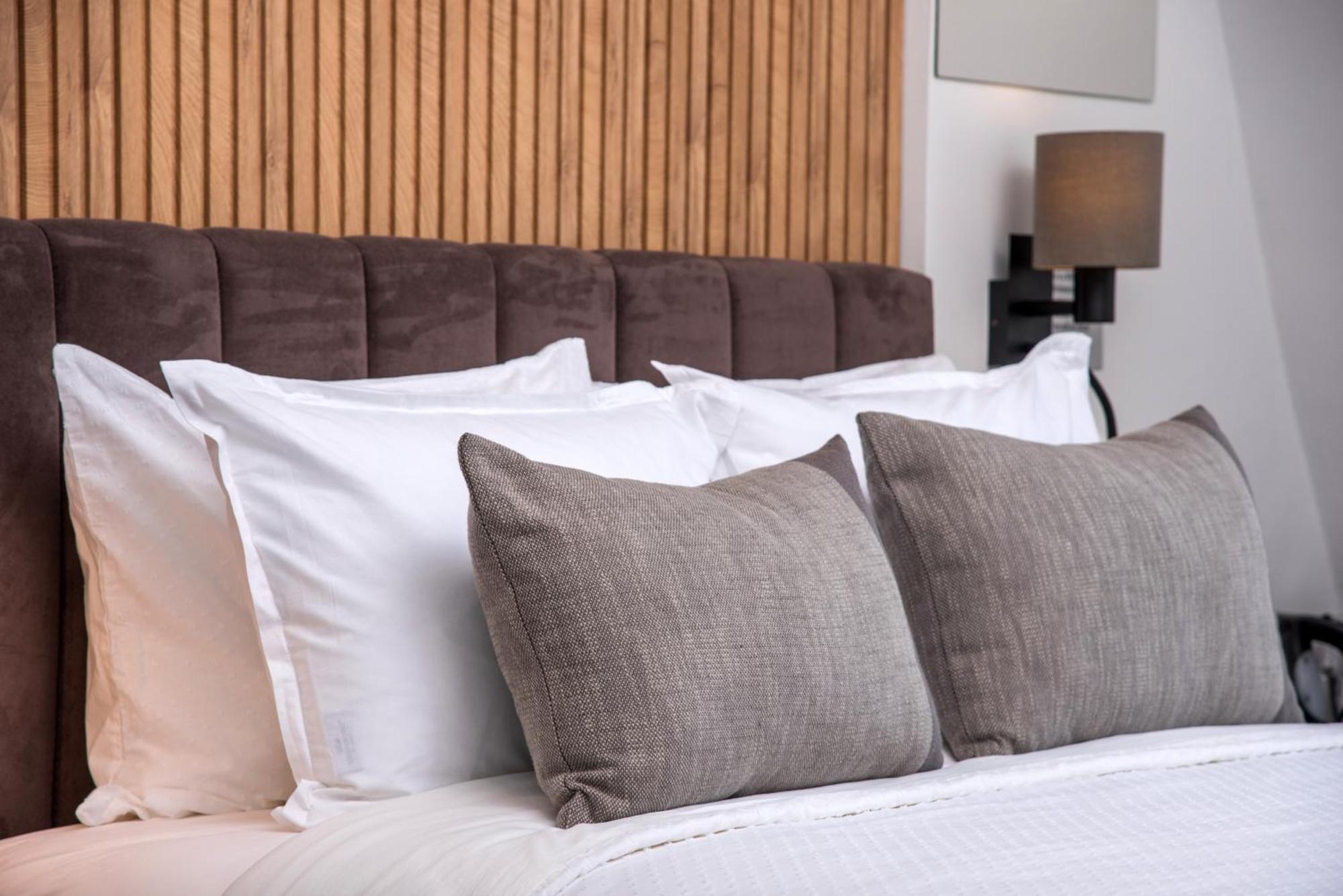 Republic Square Luxury Suites Belgrád Kültér fotó